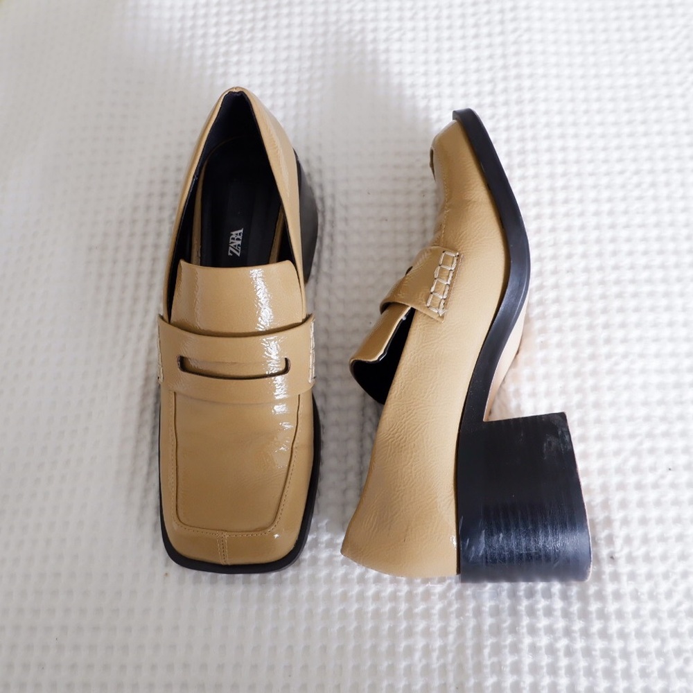 ZARA HEELED LOAFERS